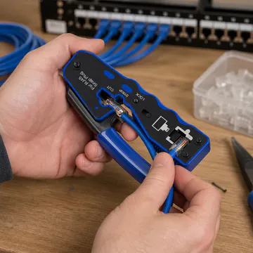 Pinza ponchadora para conectores RJ45 Pass-Through KG-NT-CT-PT100 — mantenimiento preventivo y almacenamiento