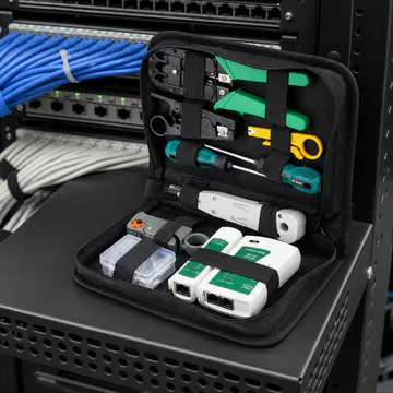 Kit profesional de herramientas para redes KG-NT-KIT-PRO100 — aplicación en rack de telecomunicaciones