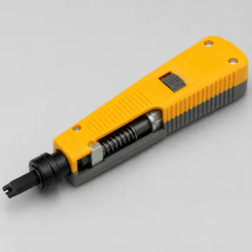 Herramienta de impacto (Punchdown) para terminación de conectores KG-NT-PDT-110 — detalle del mecanismo y construcción
